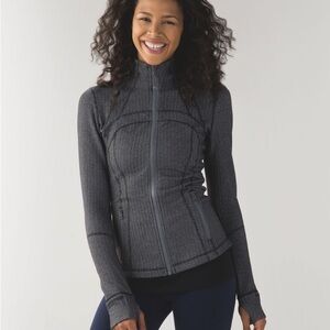 RARE Lululemon Define Jacket
Heathered Herringbone Heathered Slate Black